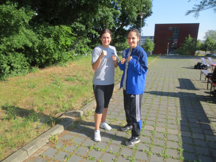 Die beiden Teilnehmerinnen der Uni Stuttgart.